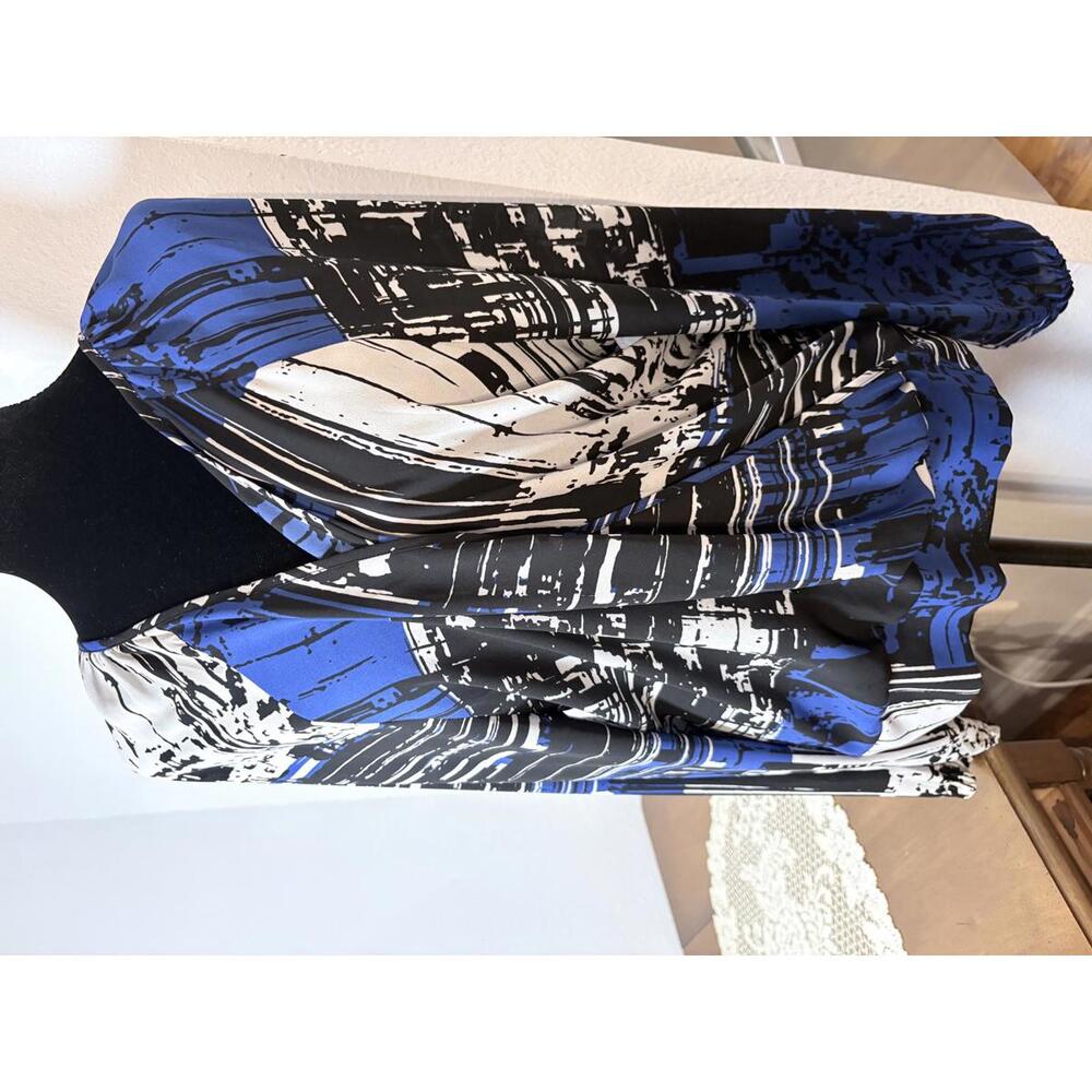 Gabrielle Union XXL Abstract Print Long Sleeve Blouse with Elastic Waistband